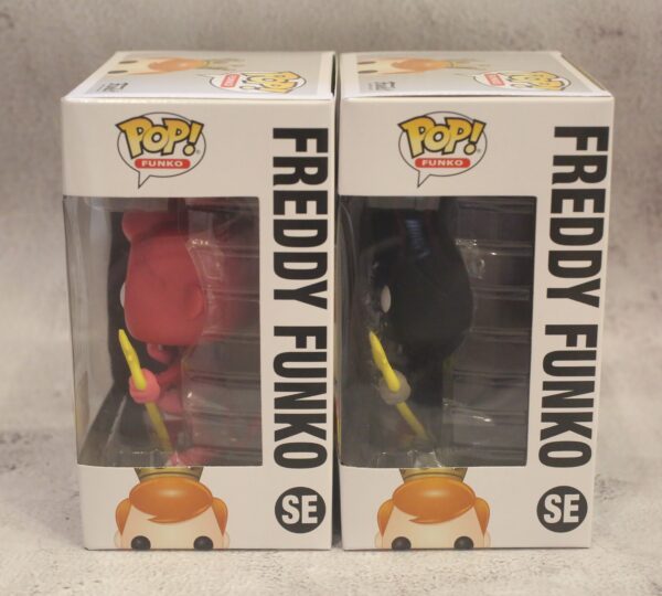 Freedy funko The Devil Black and Red - Image 2