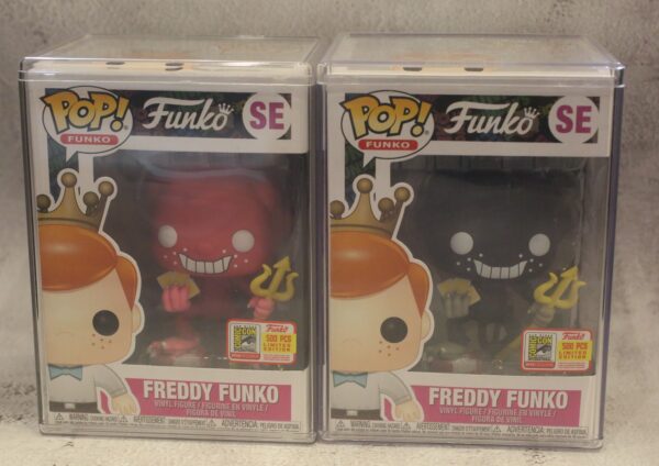 Freedy funko The Devil Black and Red