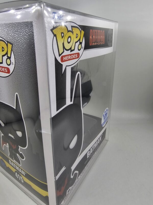 Batman Beyond (Crouching) - Image 6