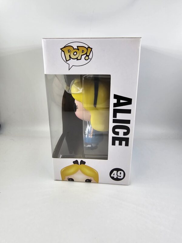 ⁦Alice⁩ - الصورة ⁦2⁩