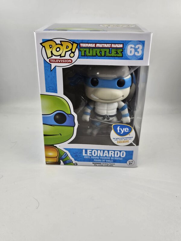 Leonardo (Grayscale)